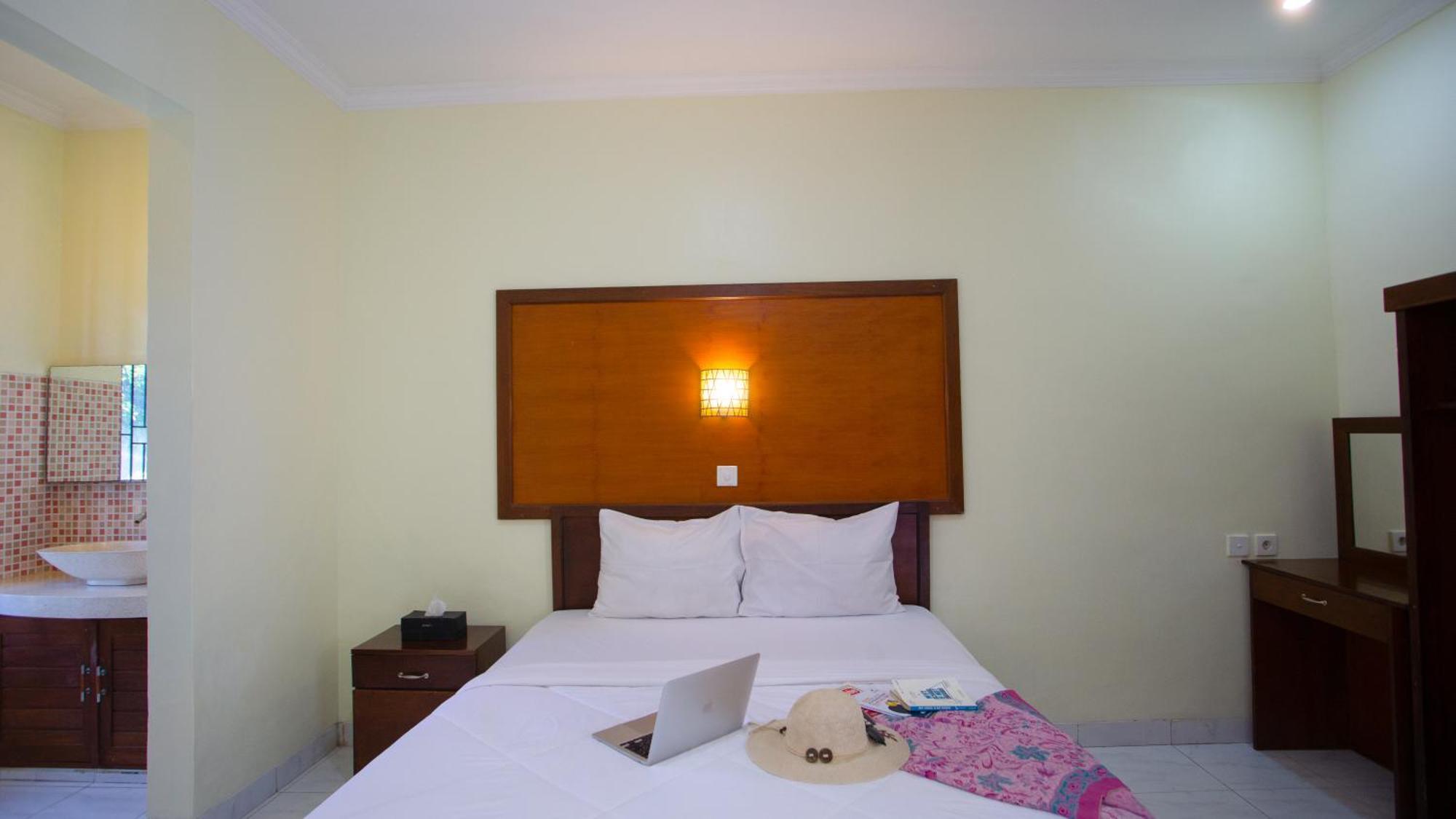 Teges Inn Kuta Kuta Lombok Esterno foto