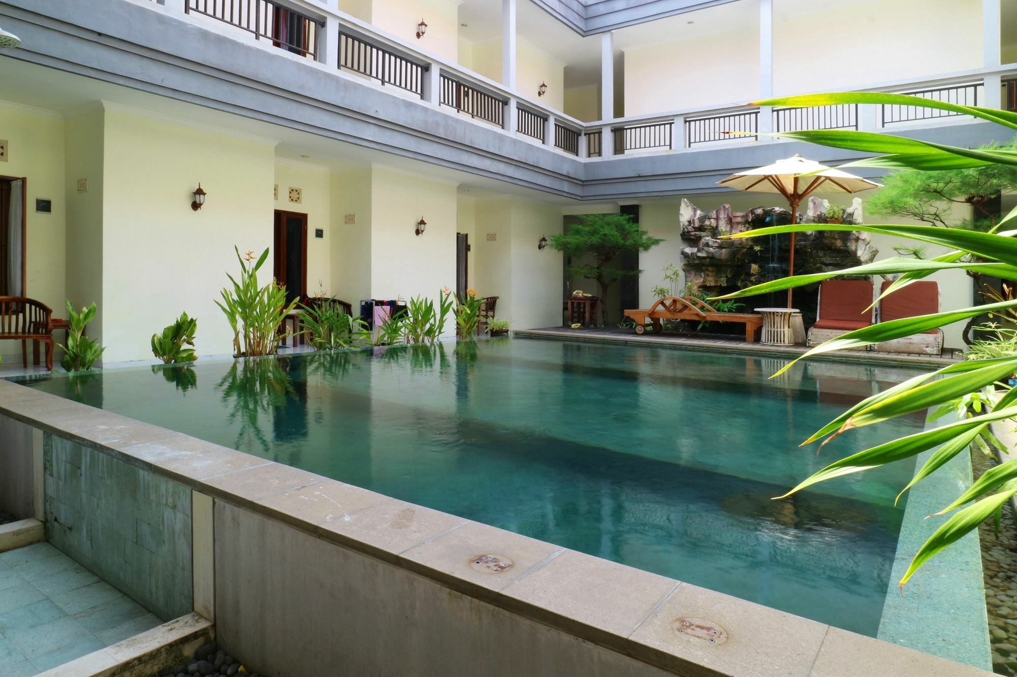 Teges Inn Kuta Kuta Lombok Esterno foto